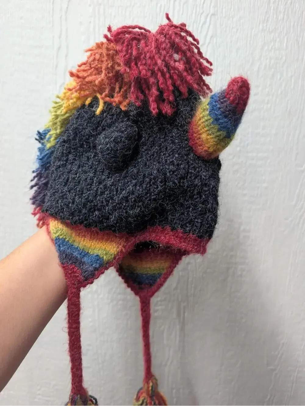 Peruvian Trading Company Knit Rainbow Unicorn Soft Warm Winter Hat Cap Peru